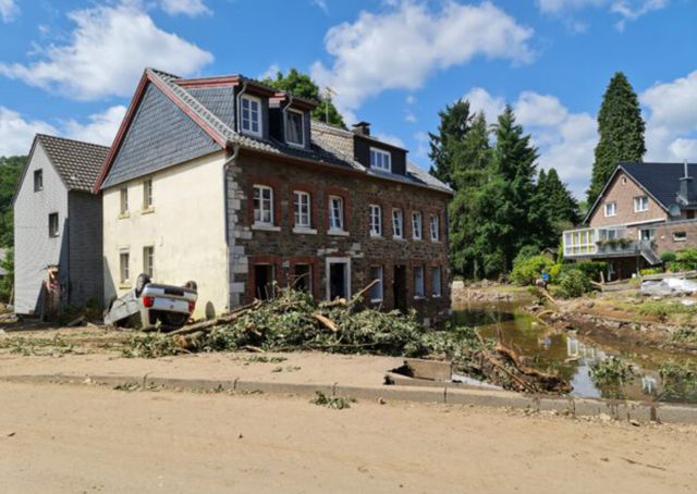 Hochwasser – Hilfsmaßnahmen